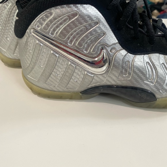Nike Silver Foamposites - Picture 3 of 3